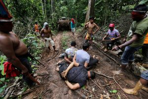 Amazon warriors fight off loggers
